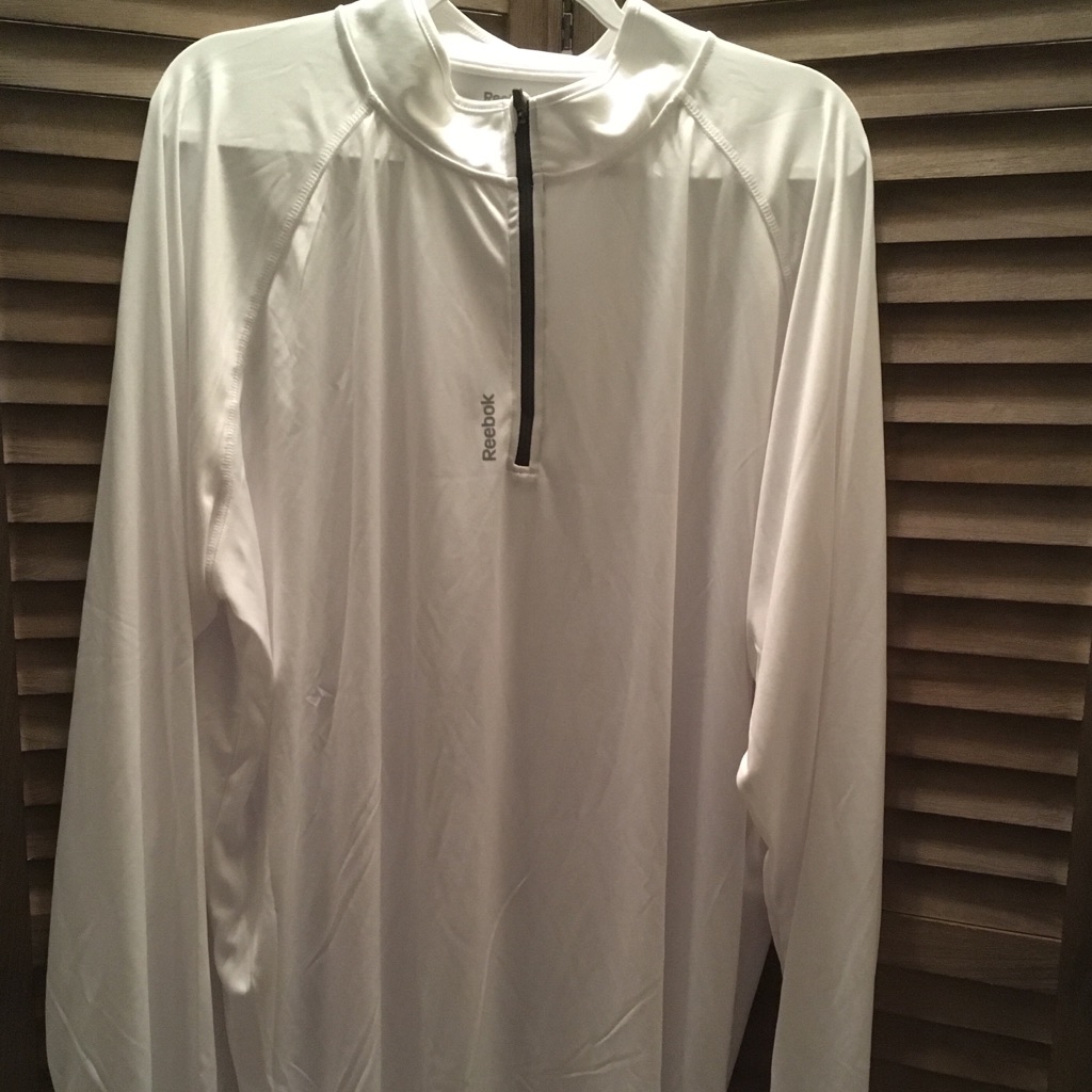 Reebok Pullover